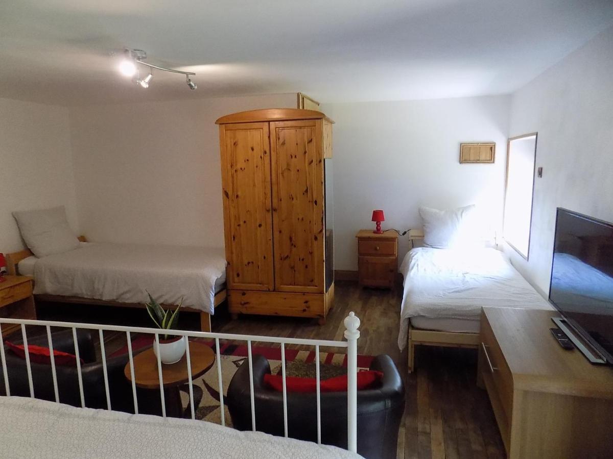 Bed and Breakfast Ianrhu Gael Exterior foto